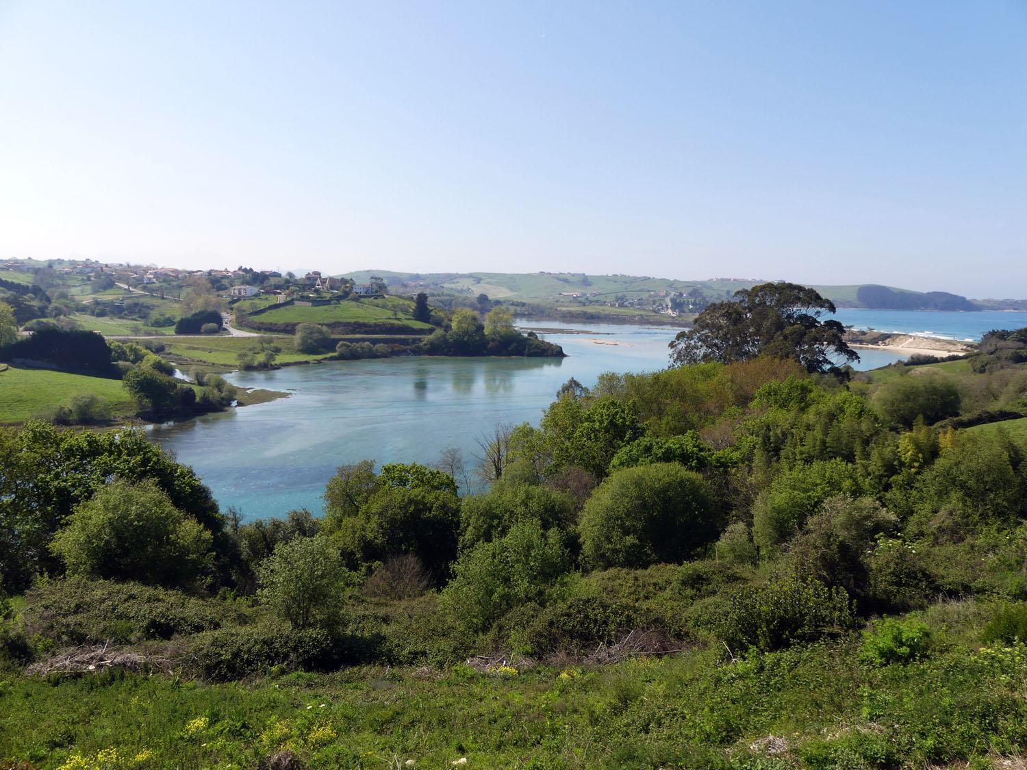 El Mirador De Trasvia Comillas Bagian luar foto