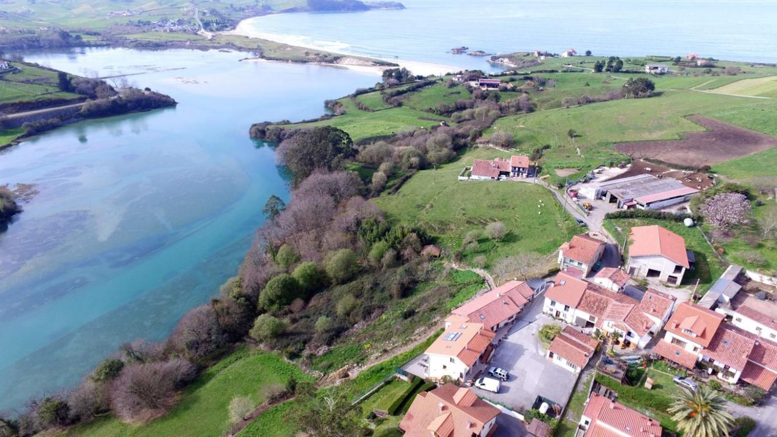El Mirador De Trasvia Comillas Bagian luar foto